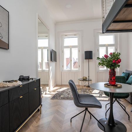 V62 Studio Apartments- In The Downtown Sopron Zewnętrze zdjęcie