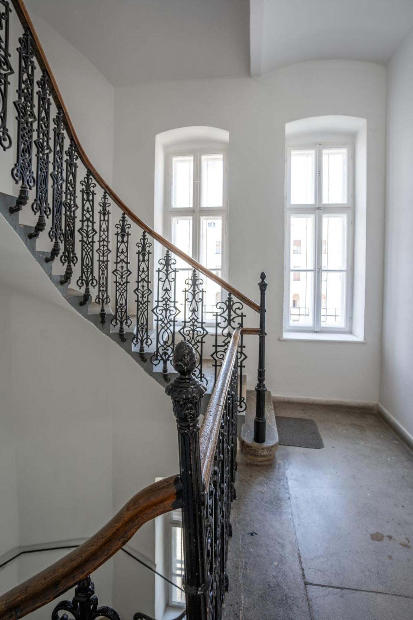 V62 Studio Apartments- In The Downtown Sopron Zewnętrze zdjęcie