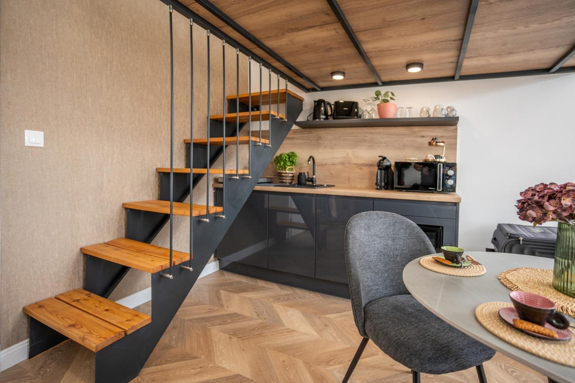 V62 Studio Apartments- In The Downtown Sopron Zewnętrze zdjęcie