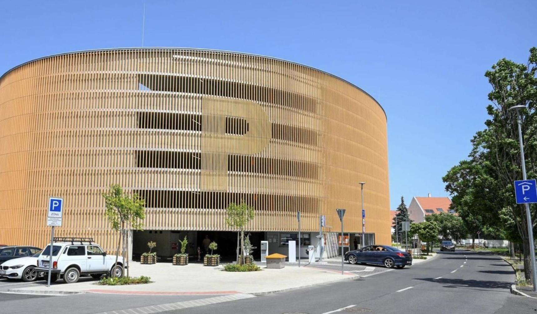 V62 Studio Apartments- In The Downtown Sopron Zewnętrze zdjęcie